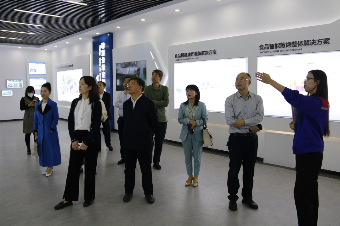 青島市科技局基礎(chǔ)研究處處長李欣一行蒞臨銳智考察指導(dǎo)市重點(diǎn)實(shí)驗室建設(shè)工作 青島市科技局基礎(chǔ)研究處處長李欣一行蒞臨銳智考察指導(dǎo)市重點(diǎn)實(shí)驗室建設(shè)工作